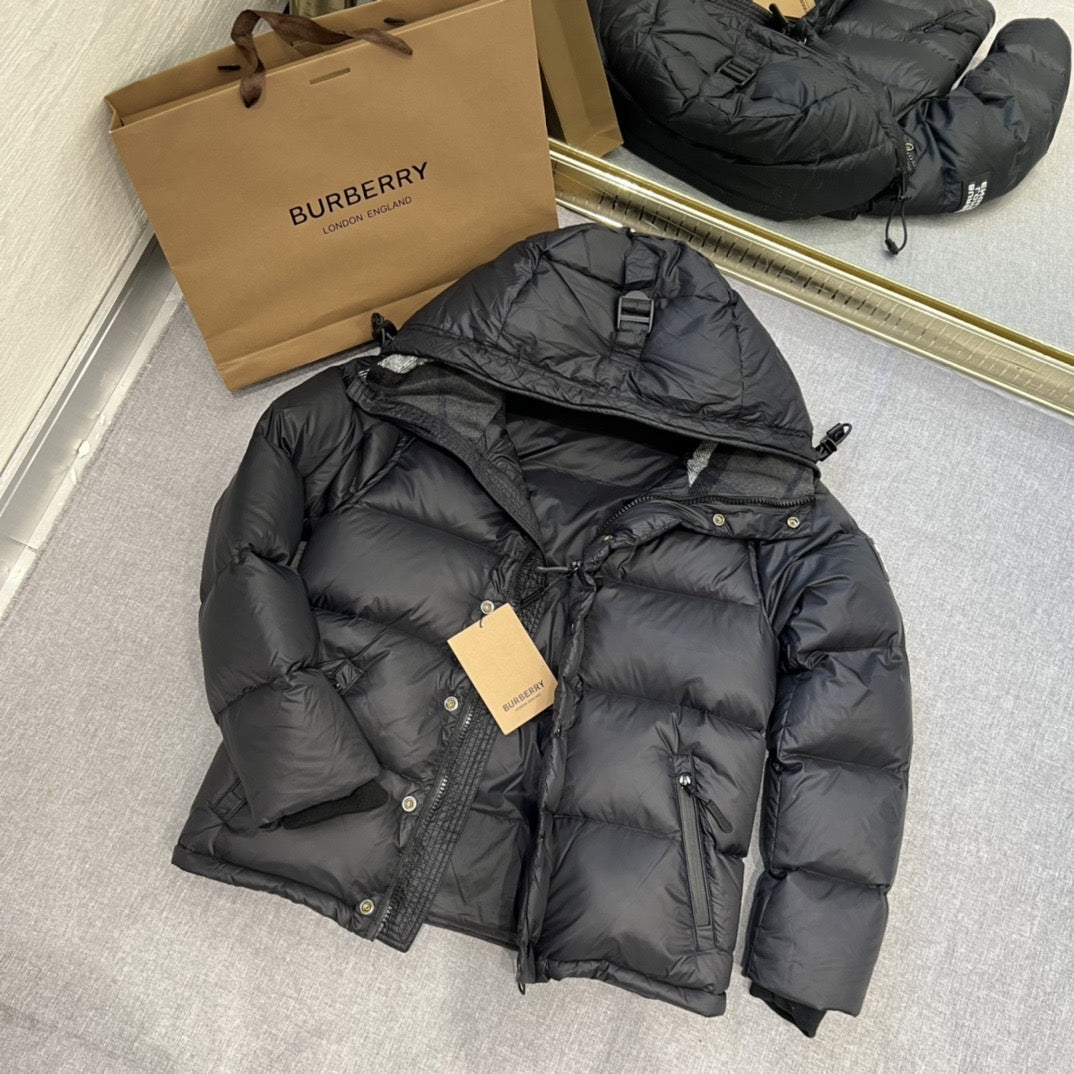 Burberry puffer winterjas
